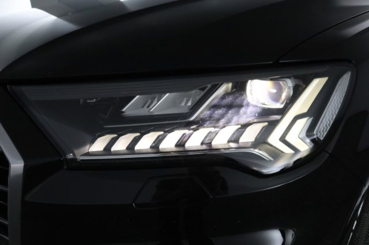 Audi Q7 50 TDI quattro tiptronic Sport (10)