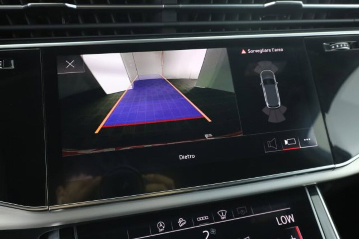Audi Q7 50 TDI quattro tiptronic Sport (13)