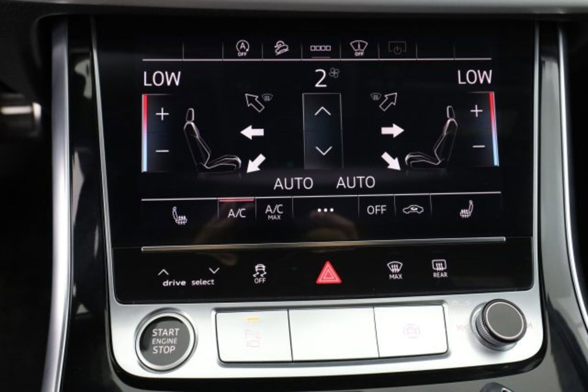 Audi Q7 50 TDI quattro tiptronic Sport (14)
