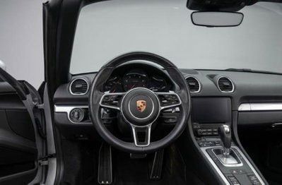 Porsche 718 Boxster  Boxster 2.0 300cv (5)