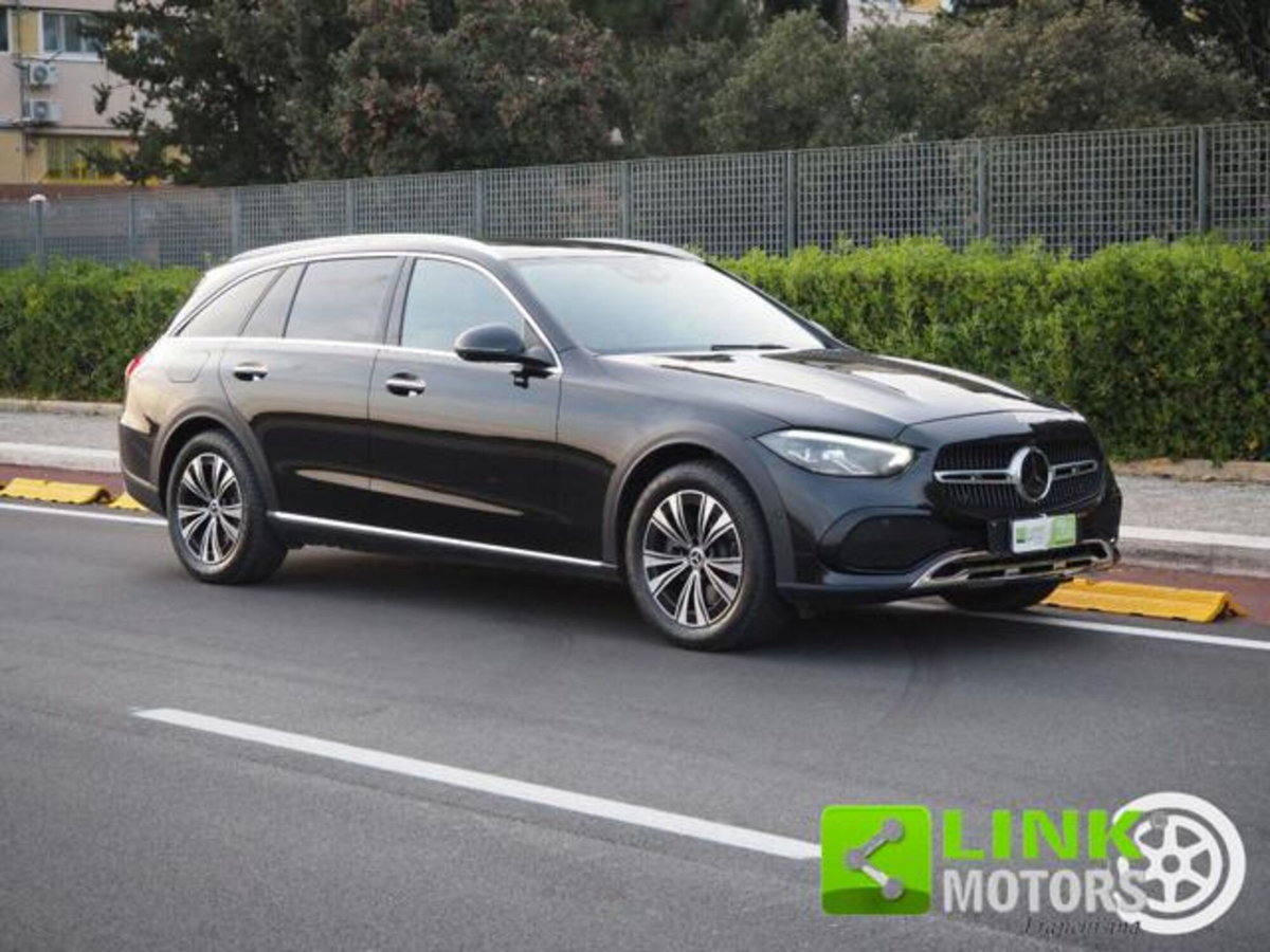 Mercedes-Benz Classe C Station Wagon All-Terrain 220 d mhev Premium Plus 4matic auto (17)