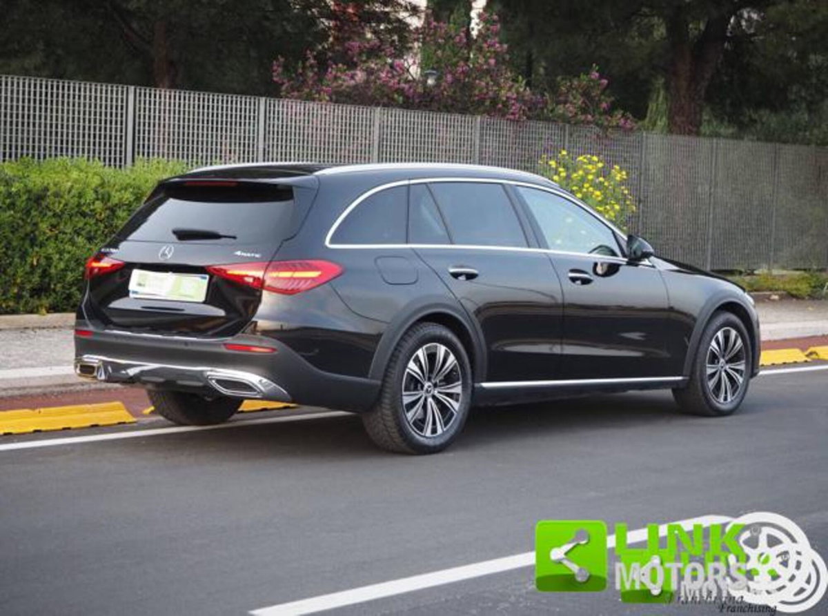 Mercedes-Benz Classe C Station Wagon All-Terrain 220 d mhev Premium Plus 4matic auto (2)