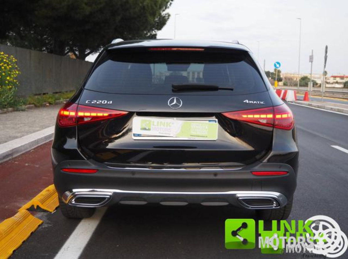 Mercedes-Benz Classe C Station Wagon All-Terrain 220 d mhev Premium Plus 4matic auto (8)