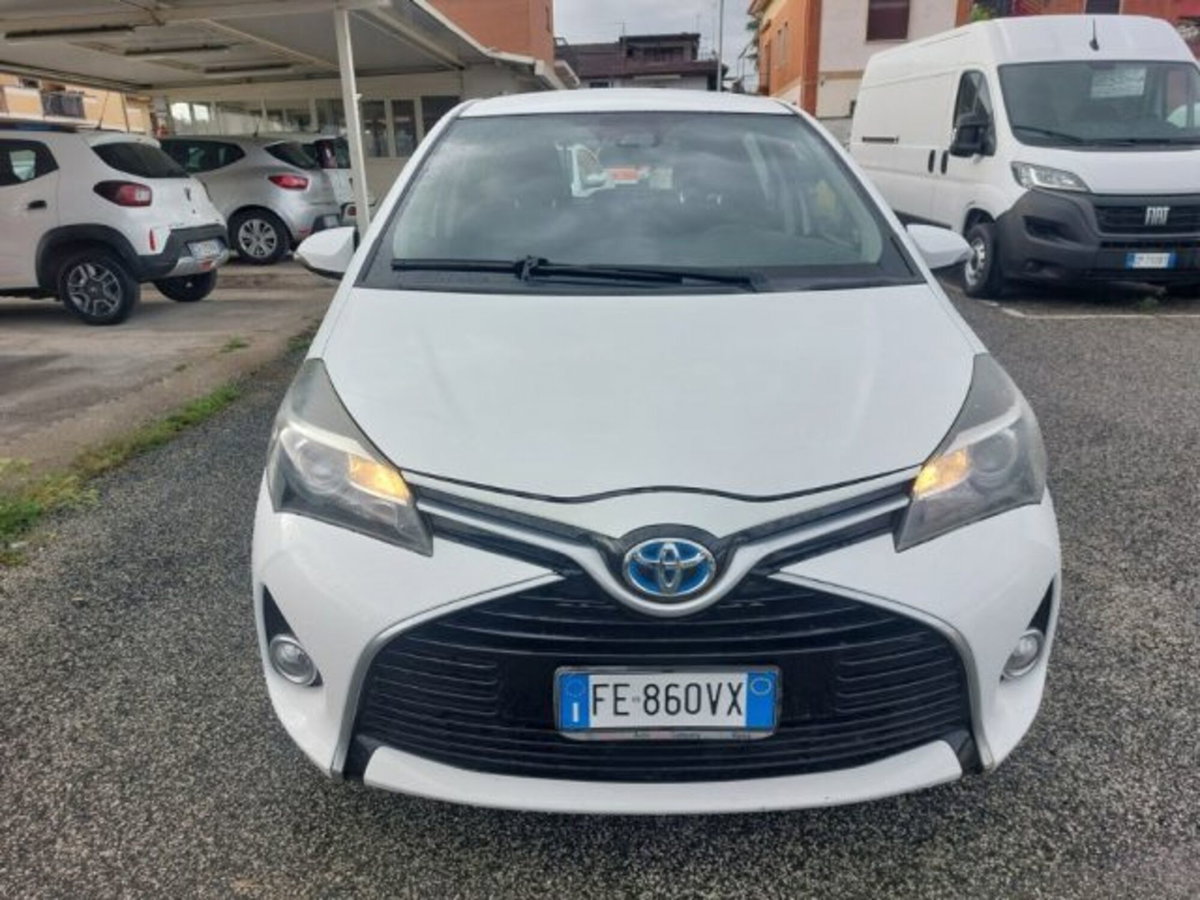Toyota Yaris 1.5 Hybrid 5 porte Energy (2)