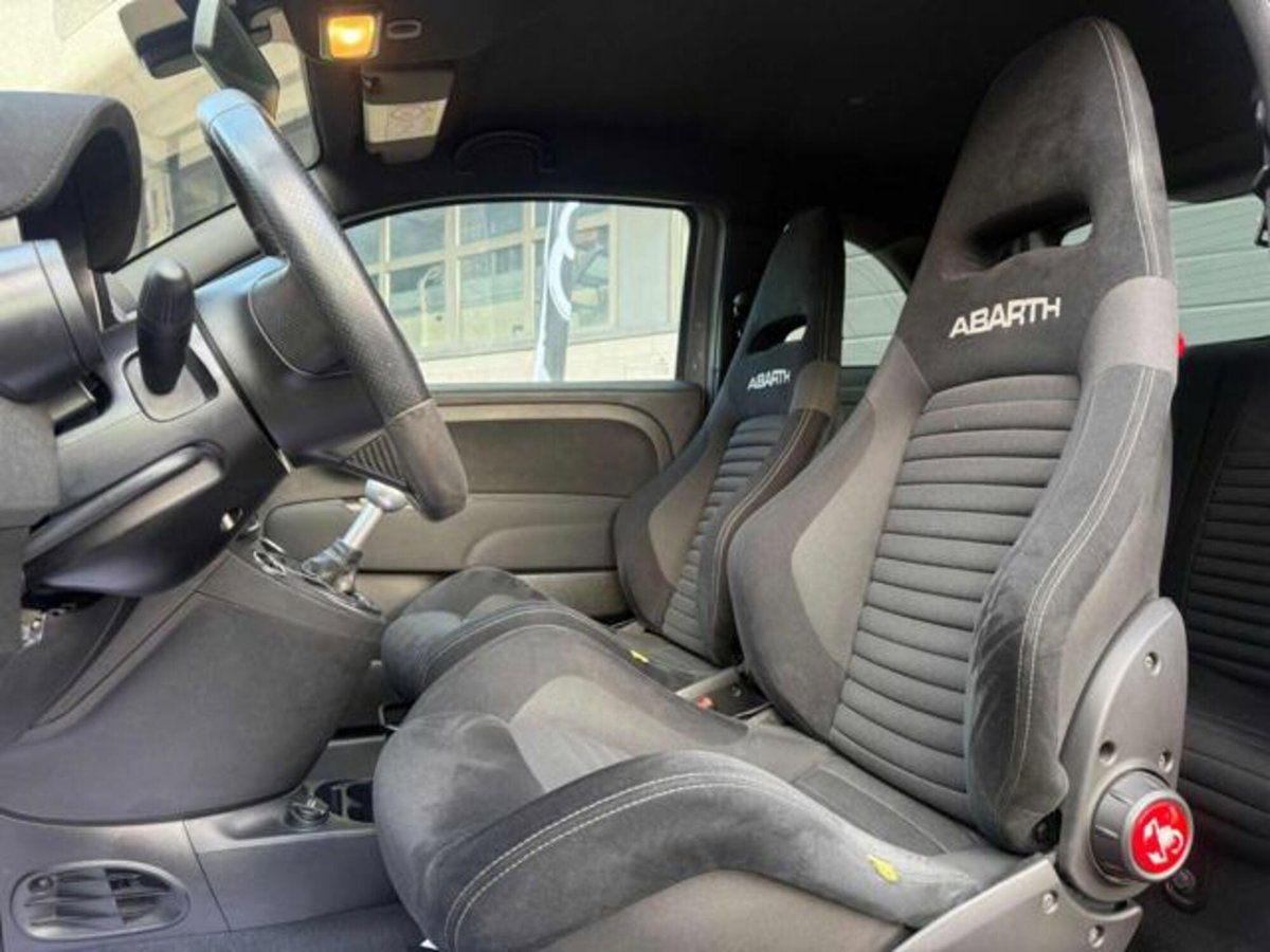 Abarth 595 595 1.4 Turbo T-Jet 180 CV Competizione (13)