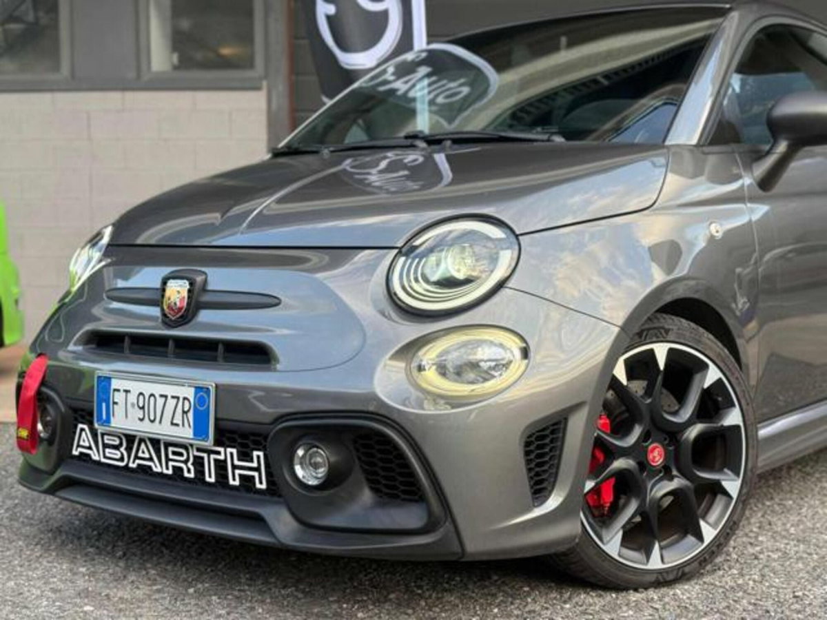 Abarth 595 595 1.4 Turbo T-Jet 180 CV Competizione (3)