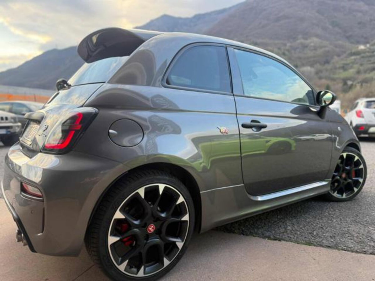 Abarth 595 595 1.4 Turbo T-Jet 180 CV Competizione (7)