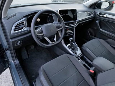 Volkswagen T-Roc 1.0 tsi Style 115cv (6)
