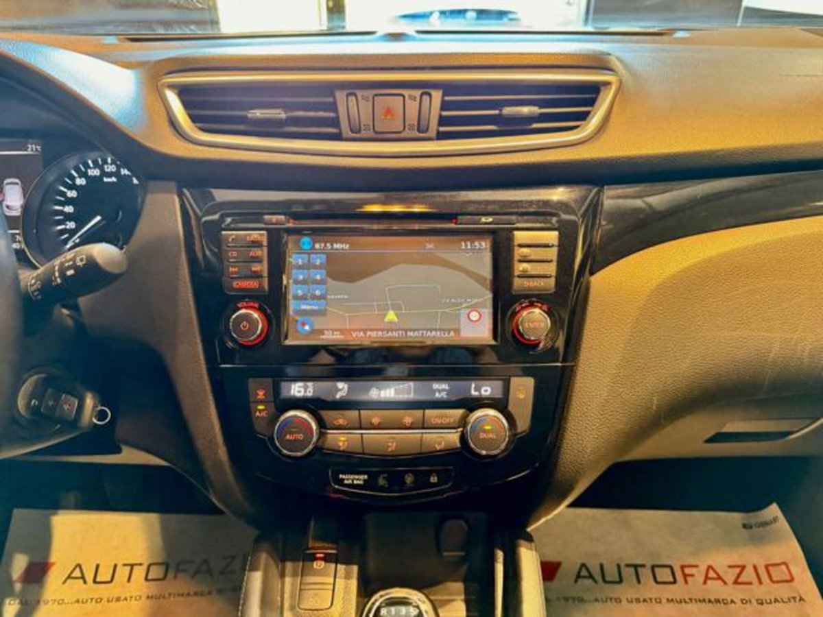Nissan Qashqai 1.5 dCi Business (11)