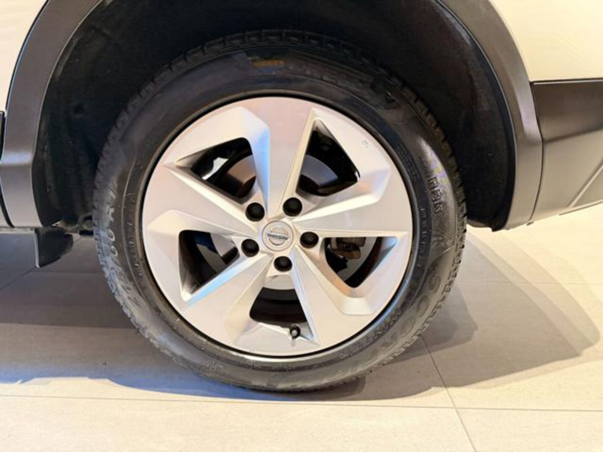 Nissan Qashqai 1.5 dCi Business (3)