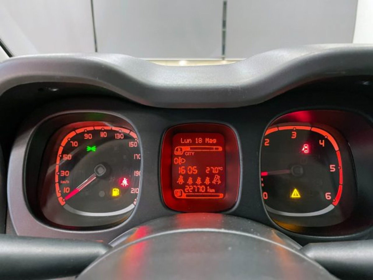 Fiat Panda 1.3 MJT 95 CV S&S Lounge (20)
