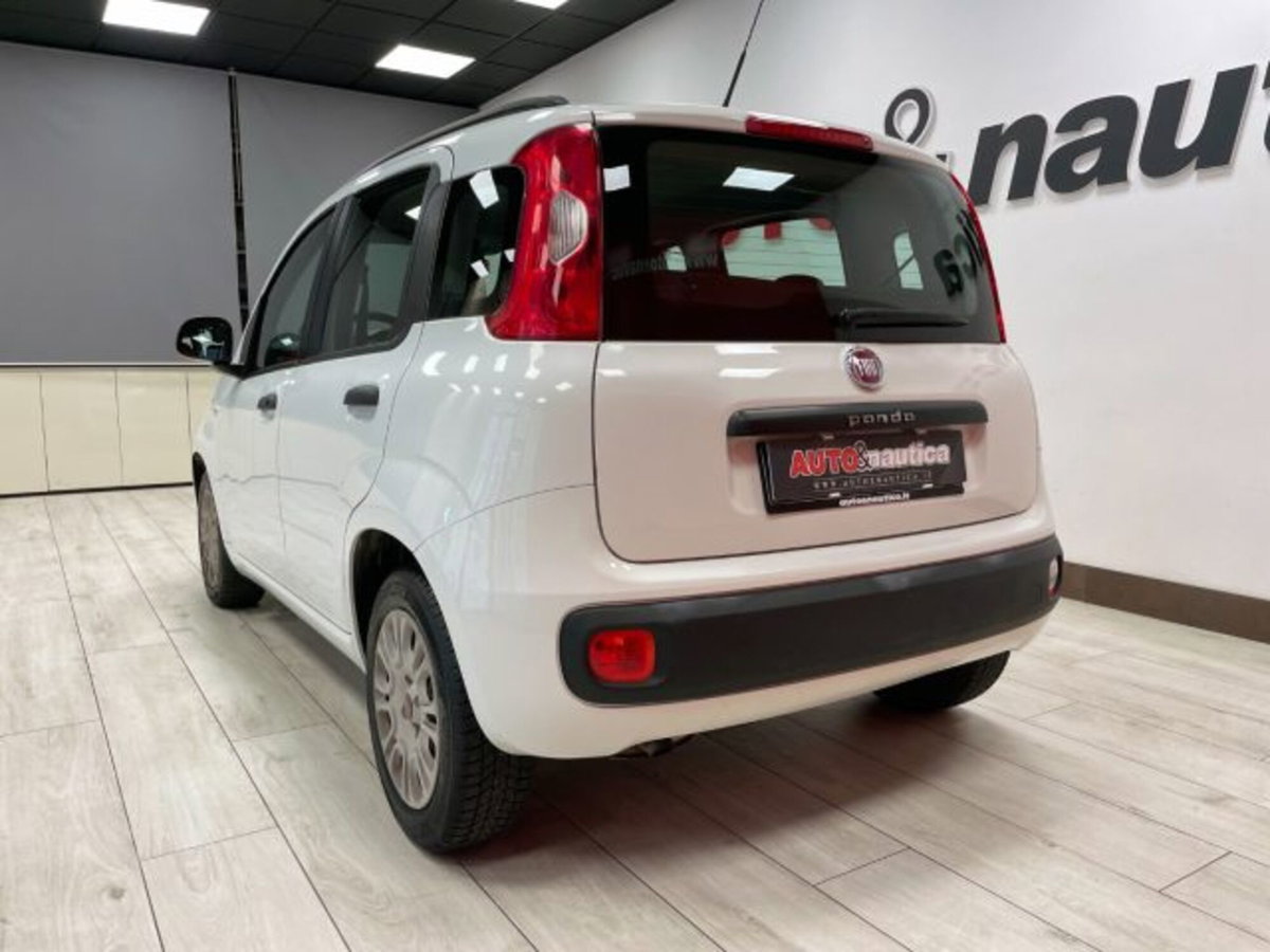 Fiat Panda 1.3 MJT 95 CV S&S Lounge (9)