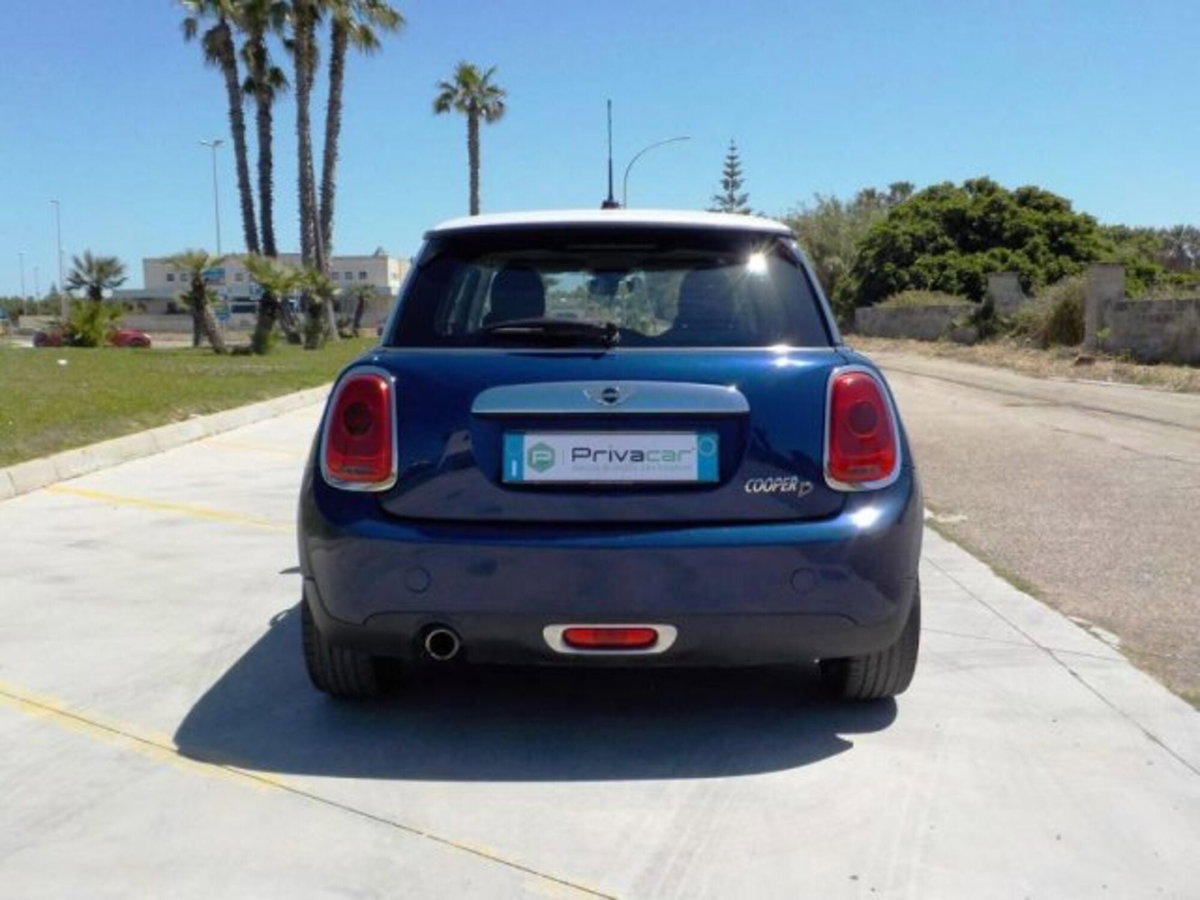 MINI Mini 1.5 Cooper D (5)