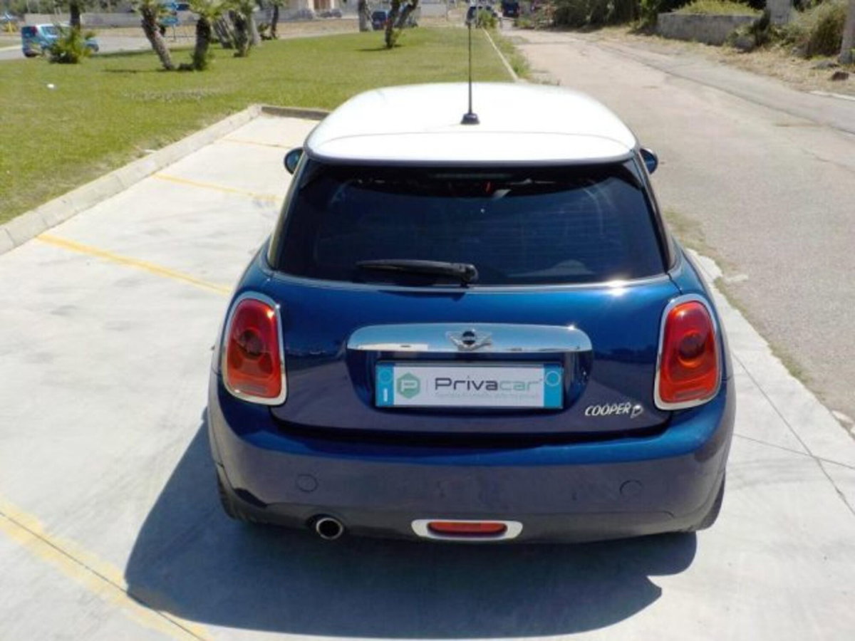 MINI Mini 1.5 Cooper D (8)