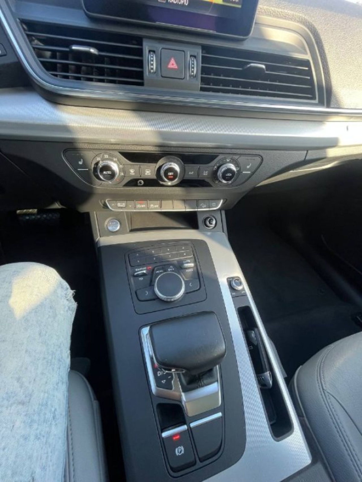 Audi Q5 2.0 TDI 190 CV quattro S tronic Business Sport (13)
