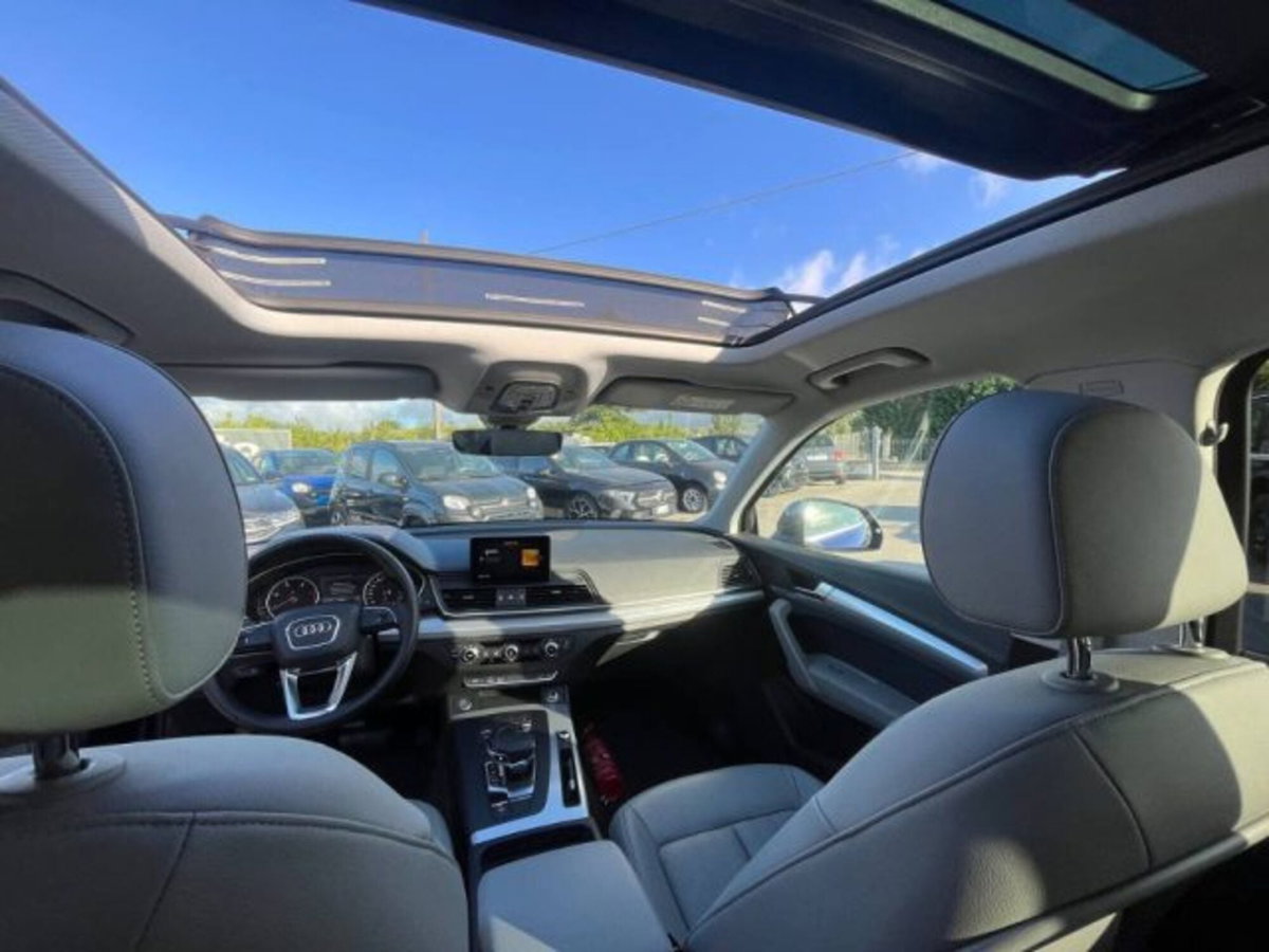 Audi Q5 2.0 TDI 190 CV quattro S tronic Business Sport (9)