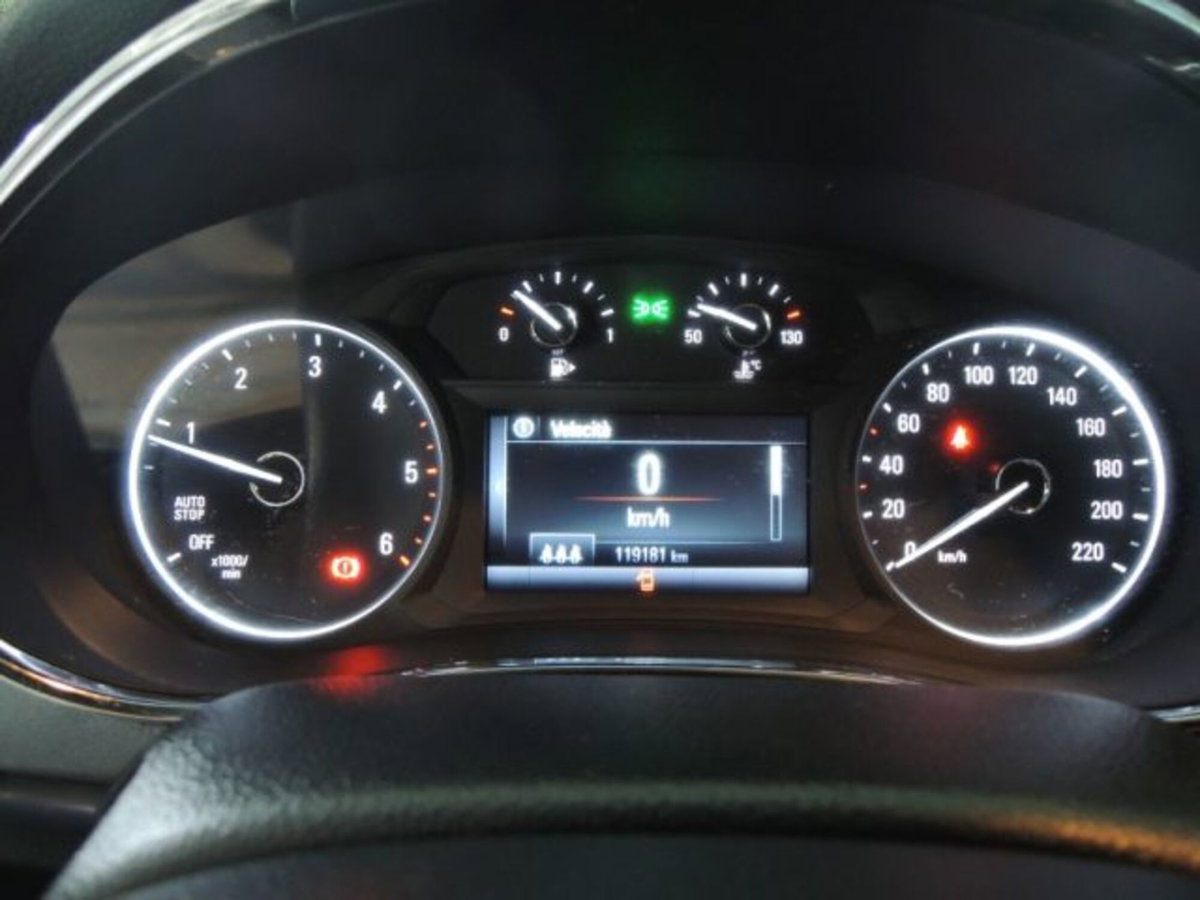 Opel Mokka 1.6 CDTI Ecotec 136CV 4x2 Start&Stop Innovation (9)