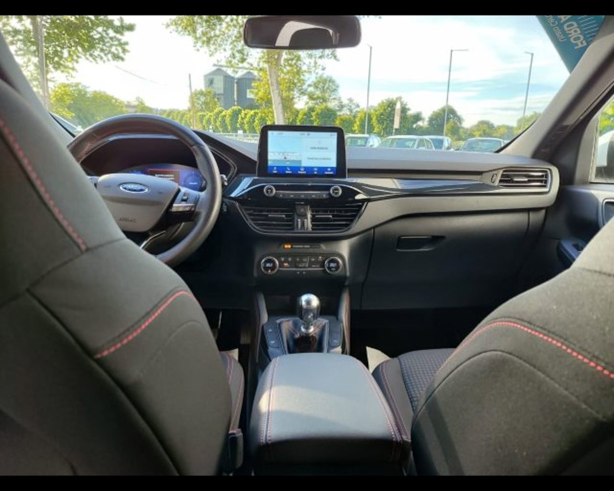 Ford Kuga 1.5 EcoBlue 120 CV 2WD ST-Line (9)