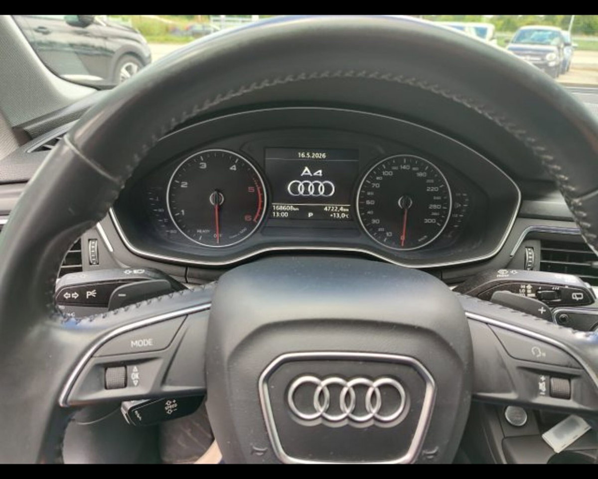 Audi A4 Avant 2.0 TDI 150 CV ultra S tronic (15)