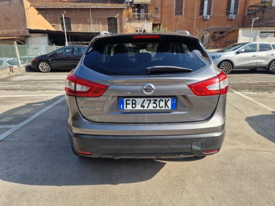 Nissan Qashqai 1.6 dCi 4WD Tekna (6)