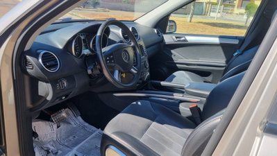 Mercedes-Benz Classe ML 320 CDI Sport (8)