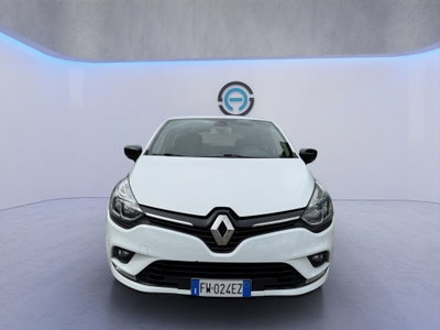 Renault Clio dCi 8V 75 CV 5 porte Moschino Zen (2)