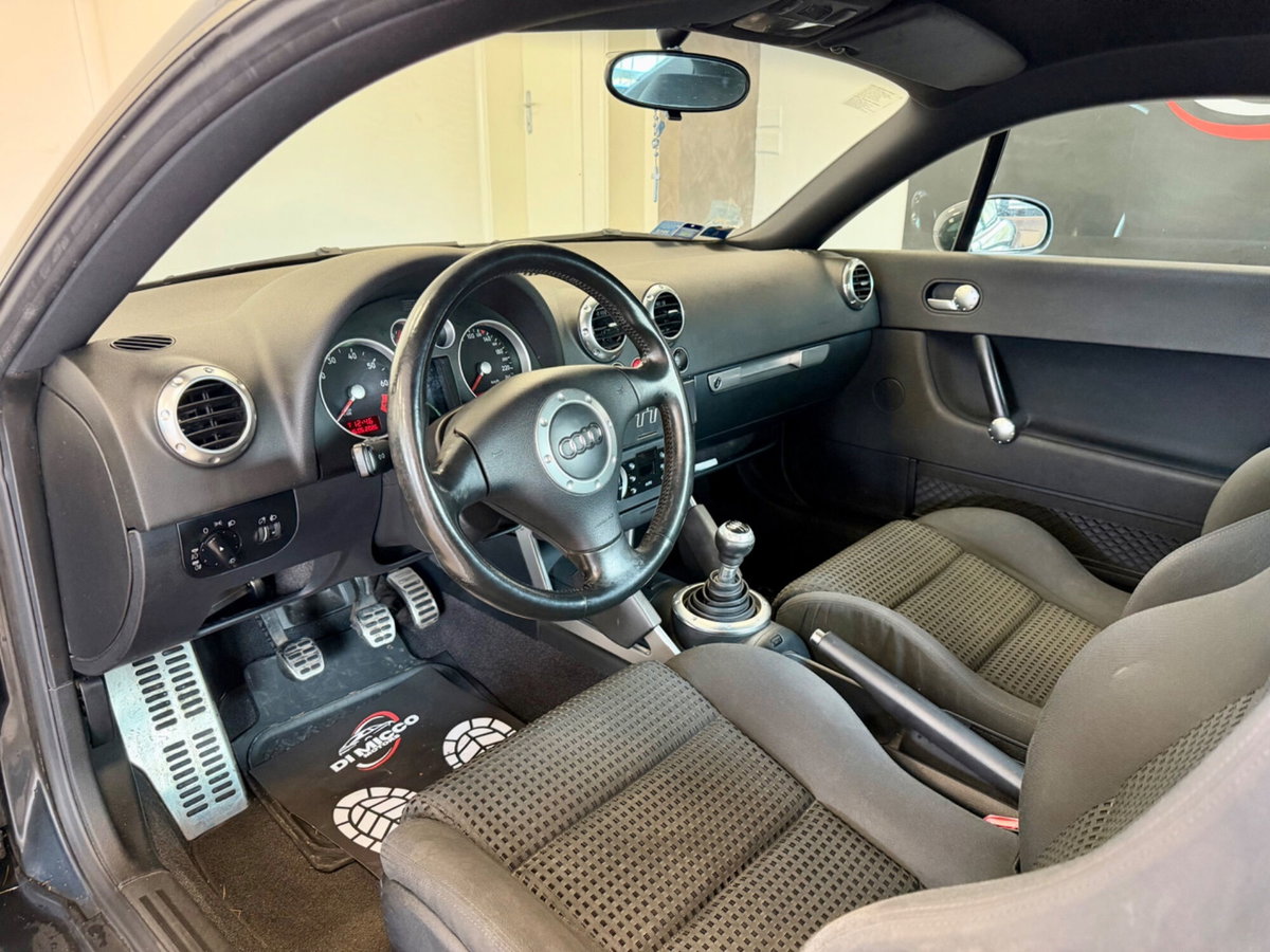 Audi TT Coupé 1.8 T 20V 150 CV cat (10)