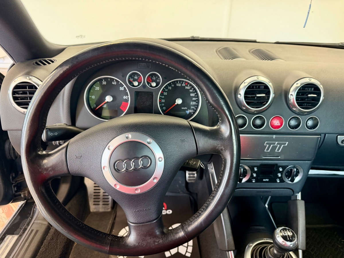 Audi TT Coupé 1.8 T 20V 150 CV cat (13)