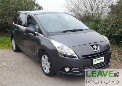 Peugeot 5008 2.0 HDi 150CV Féline (4)