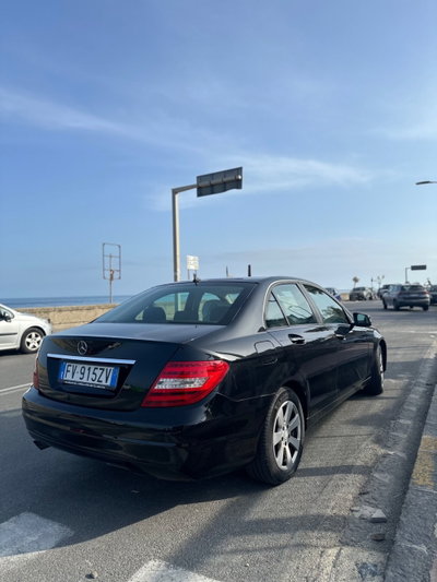 Mercedes-Benz Classe C 200 CDI BlueEFFICIENCY Avantgarde (6)