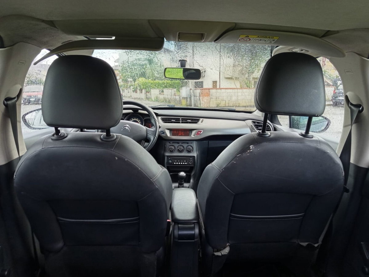 Citroen C3 1.2 VTi 82 Exclusive (15)
