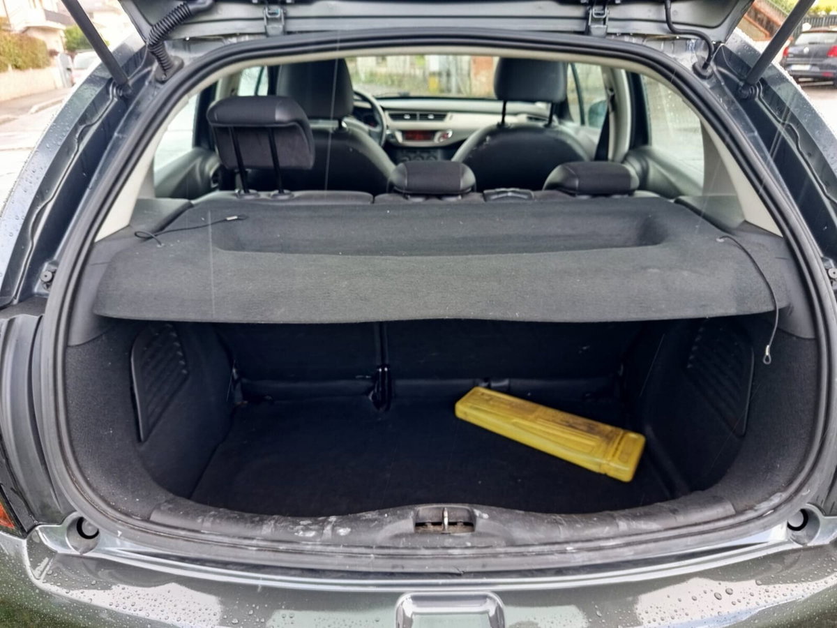 Citroen C3 1.2 VTi 82 Exclusive (16)
