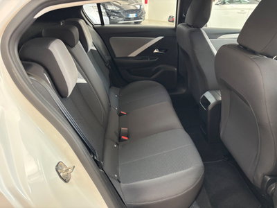 Opel Astra 1.5 Turbo Diesel 130 CV Edition (8)