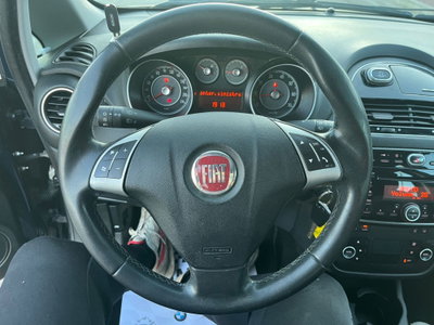 Fiat Punto Evo 1.3 Mjt 95 CV DPF 5 porte S&S Dualogic Emotion (12)