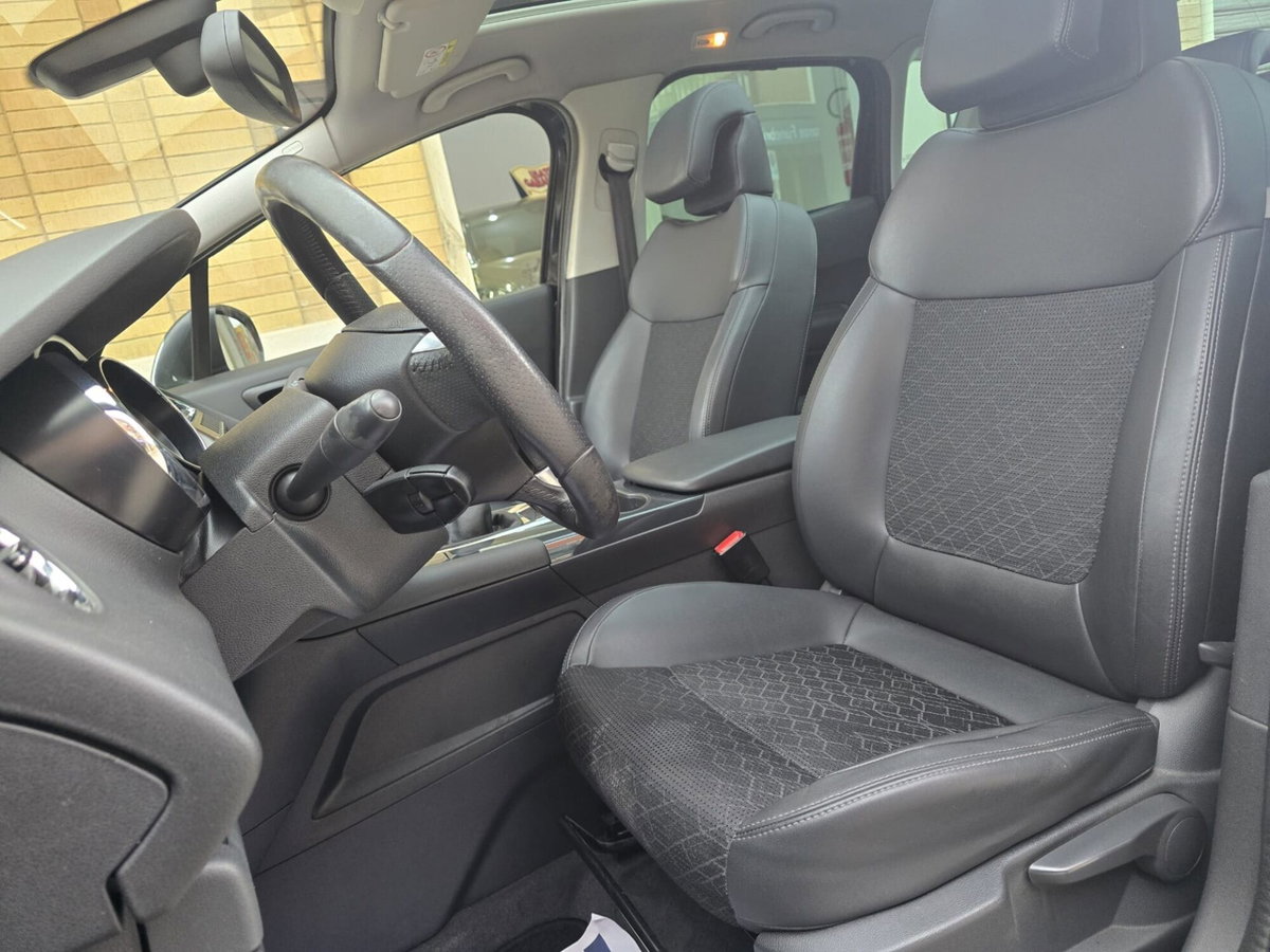 Peugeot 3008 BlueHDi 120 S&S Allure (10)