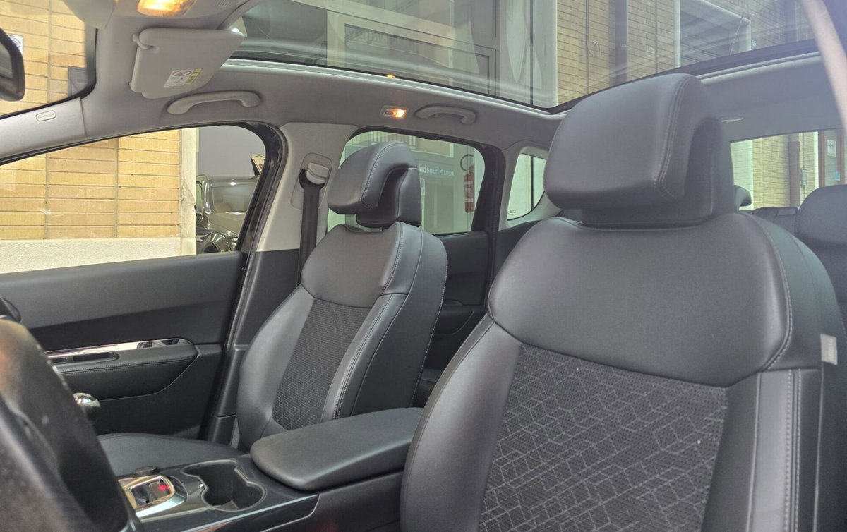 Peugeot 3008 BlueHDi 120 S&S Allure (11)