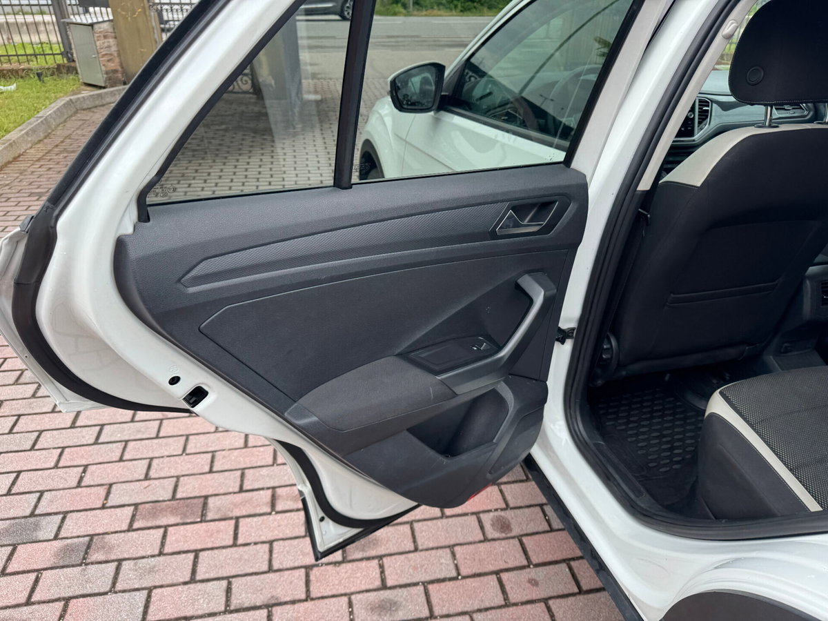Volkswagen T-Roc 1.0 TSI 115 CV Style BlueMotion Technology (12)