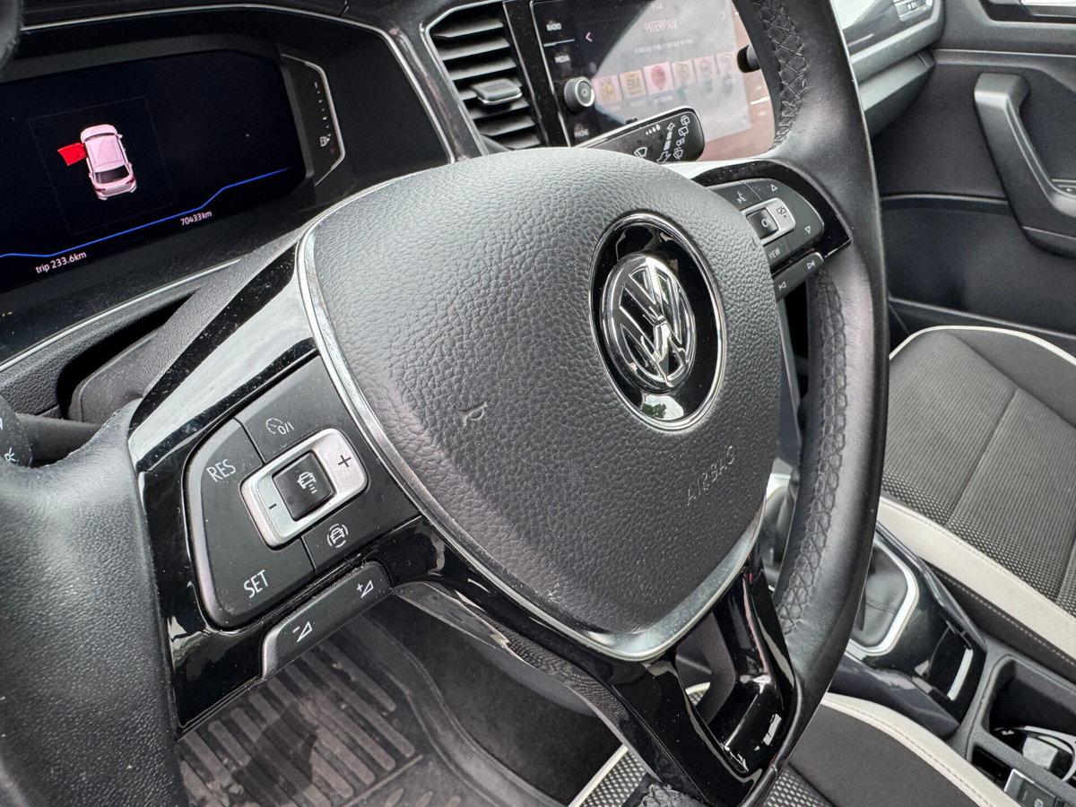 Volkswagen T-Roc 1.0 TSI 115 CV Style BlueMotion Technology (9)