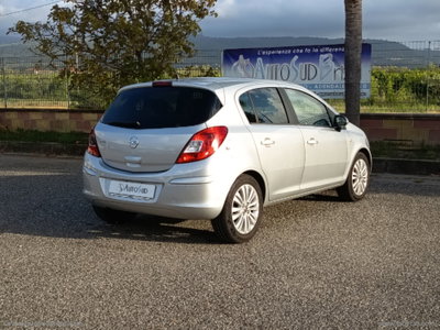 Opel Corsa 1.2 85CV 5 porte GPL-TECH Edition (19)