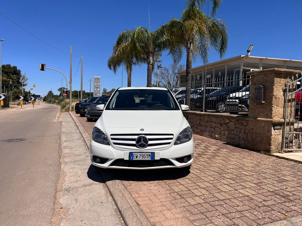 Mercedes-Benz Classe A 160 CDI Automatic Executive (2)
