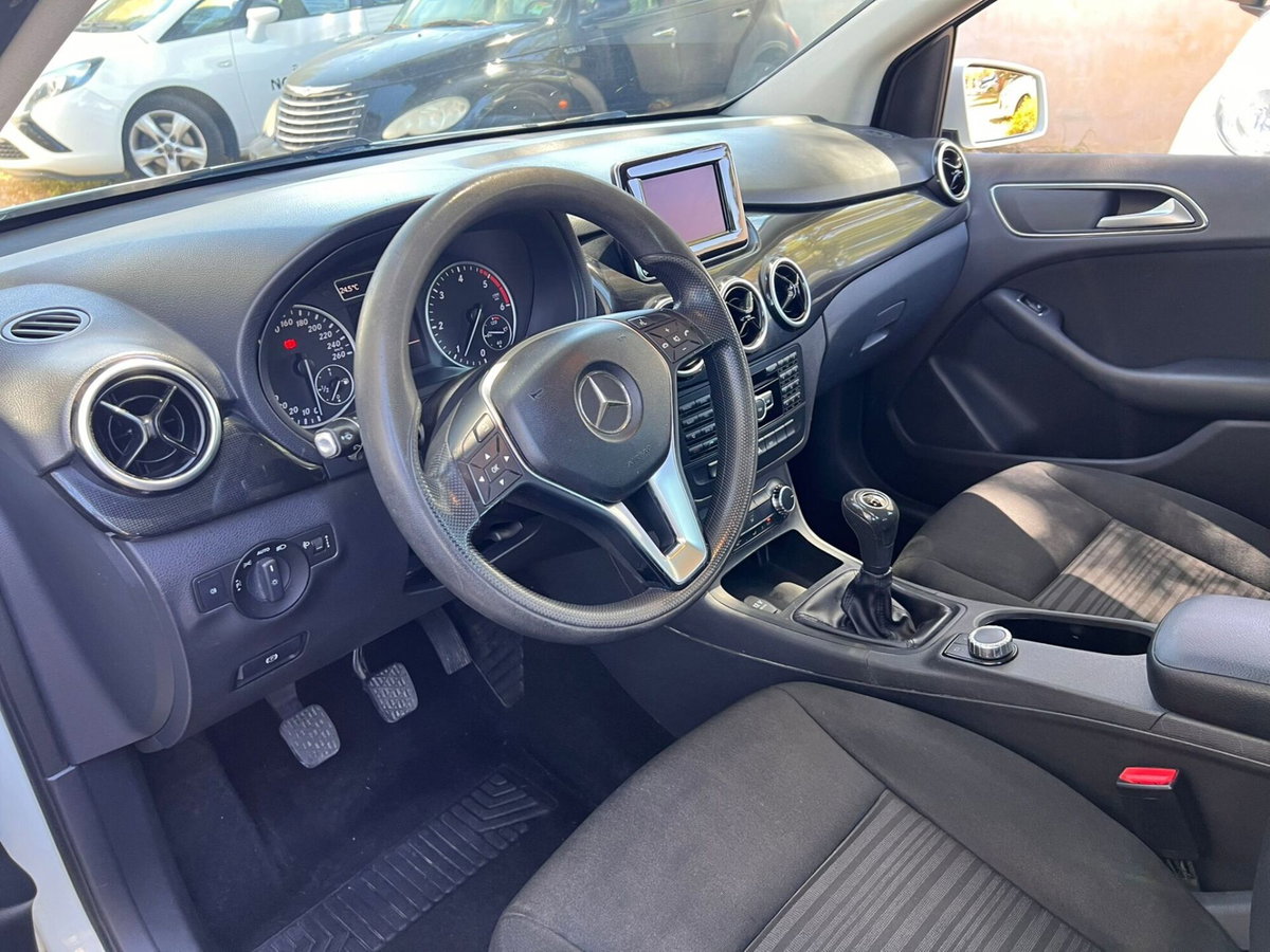 Mercedes-Benz Classe A 160 CDI Automatic Executive (7)
