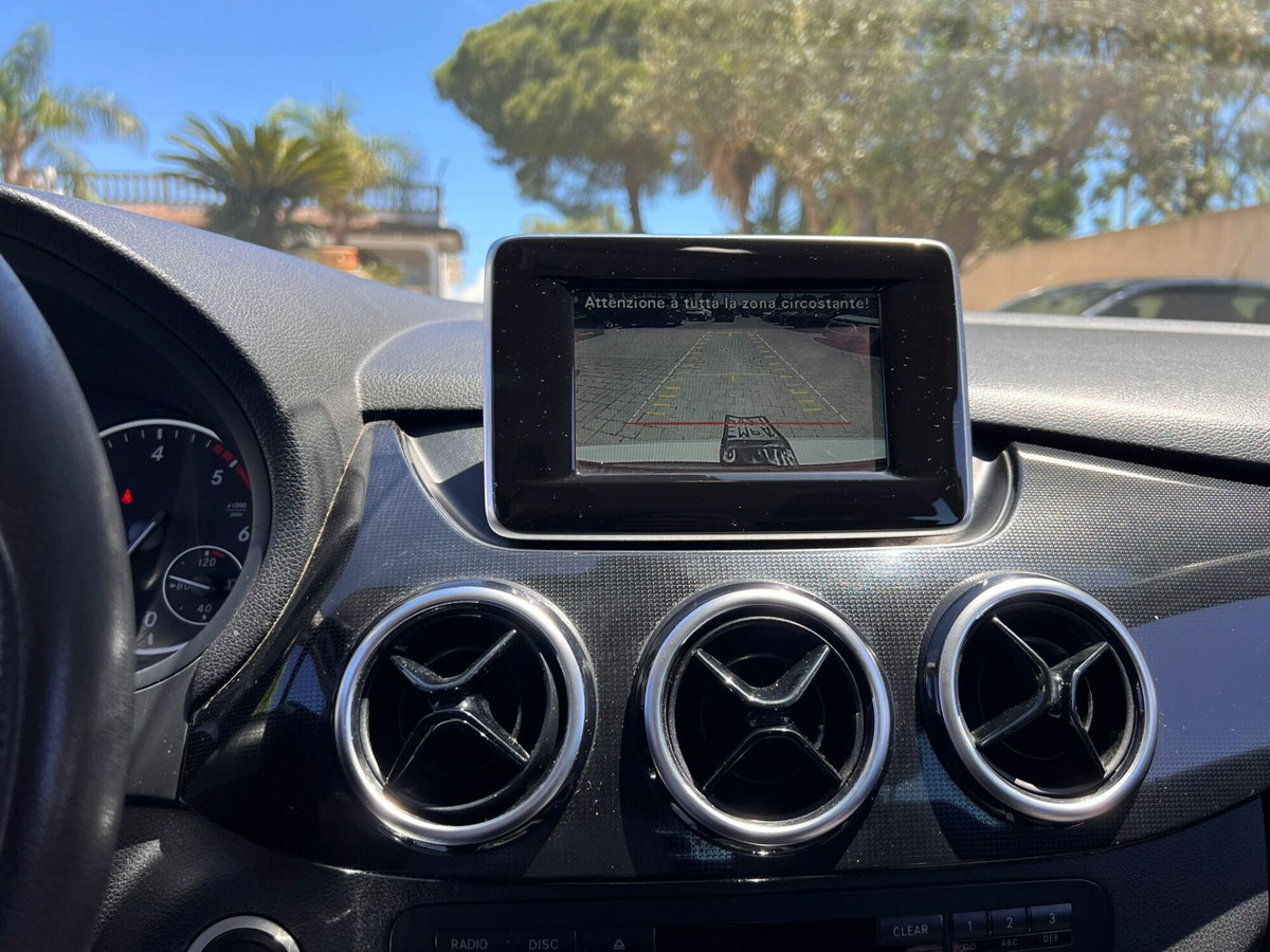 Mercedes-Benz Classe A 160 CDI Automatic Executive (8)