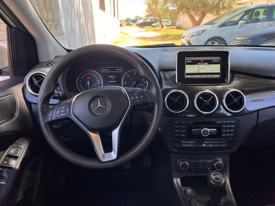 Mercedes-Benz Classe A 160 CDI Automatic Executive (9)