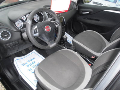 Fiat Punto Evo 1.3 Mjt 95 CV DPF 5 porte S&S Dualogic Emotion (15)