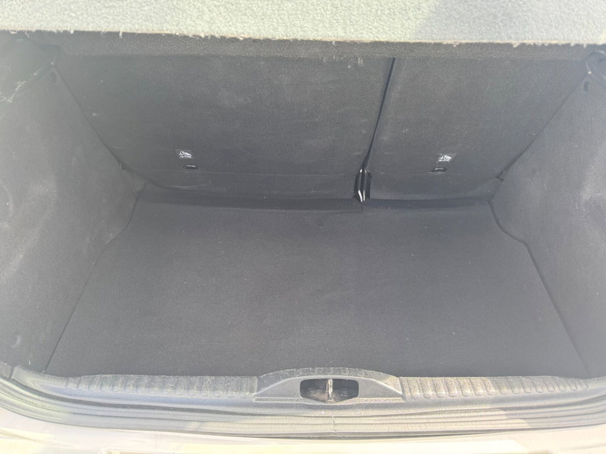 Citroen C3 PureTech 83 S&S Shine (18)