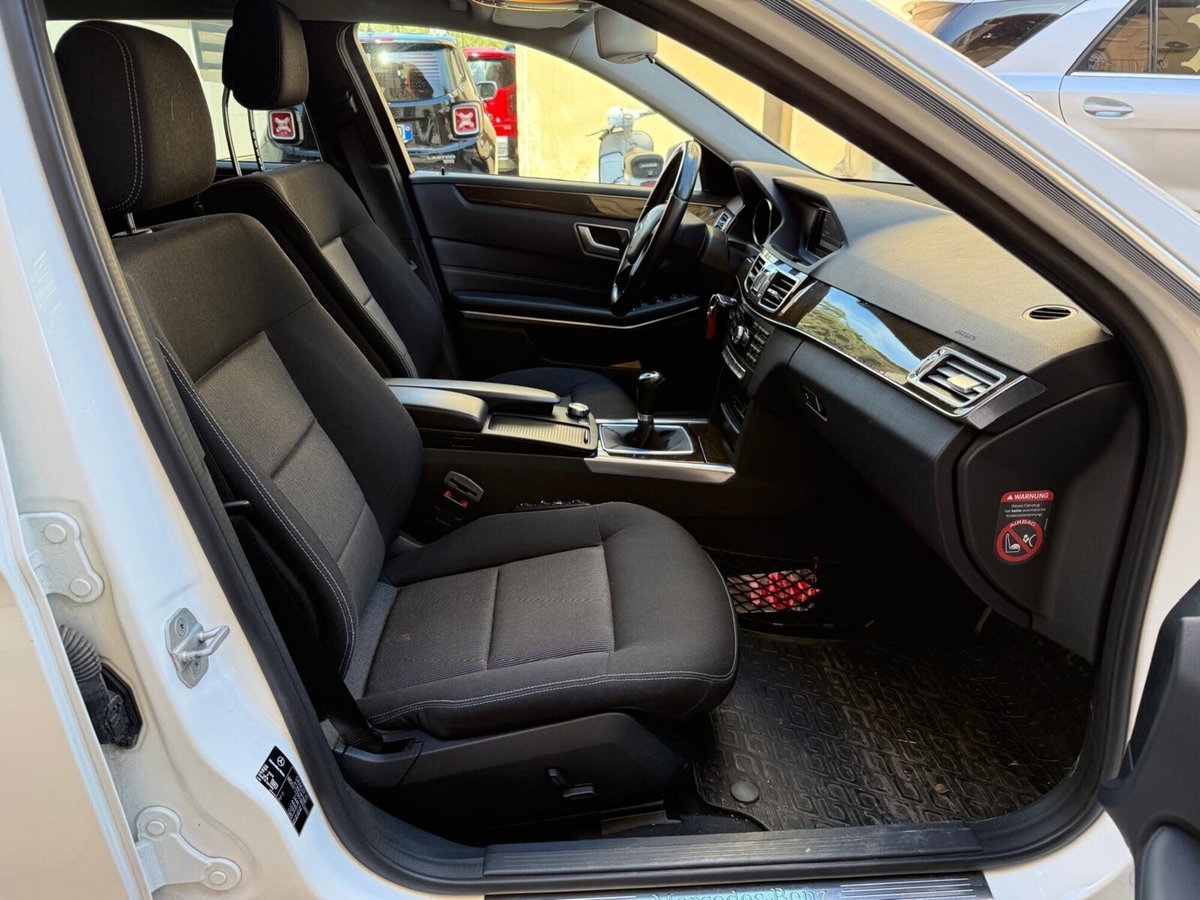 Mercedes-Benz Classe E Station Wagon 200 CDI Executive (12)
