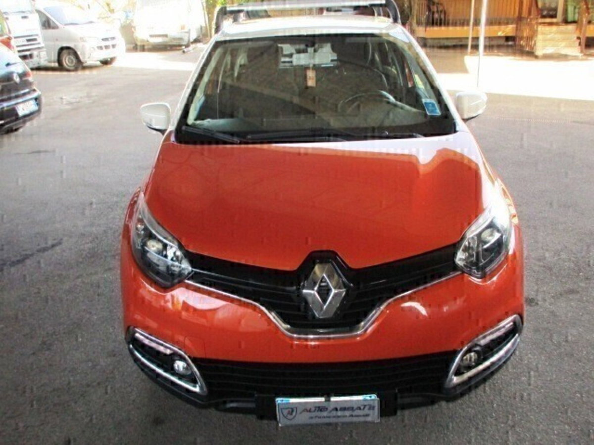 Renault Captur 1.5 dCi 8V 90 CV Start&Stop Live (2)