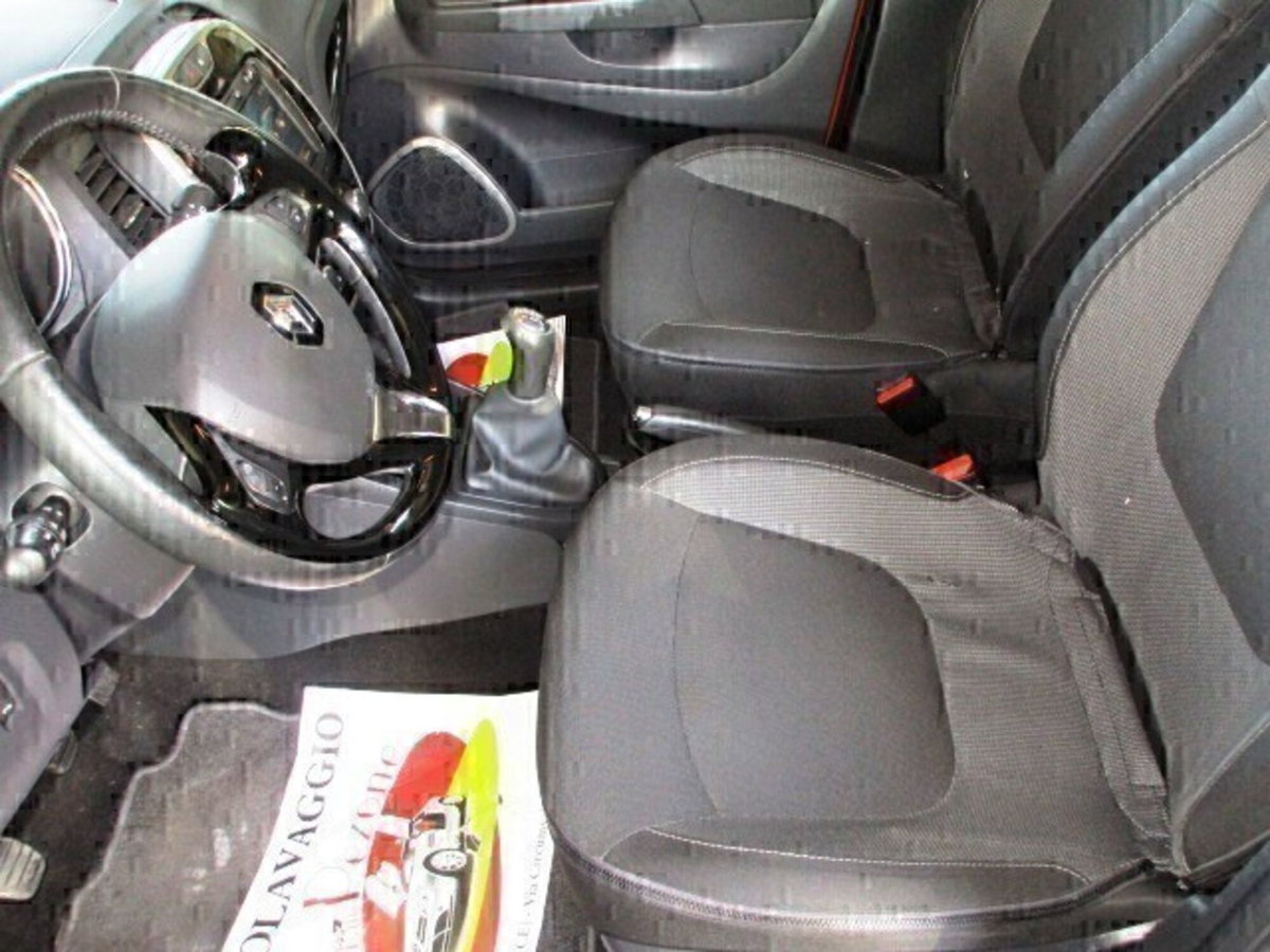 Renault Captur 1.5 dCi 8V 90 CV Start&Stop Live (7)
