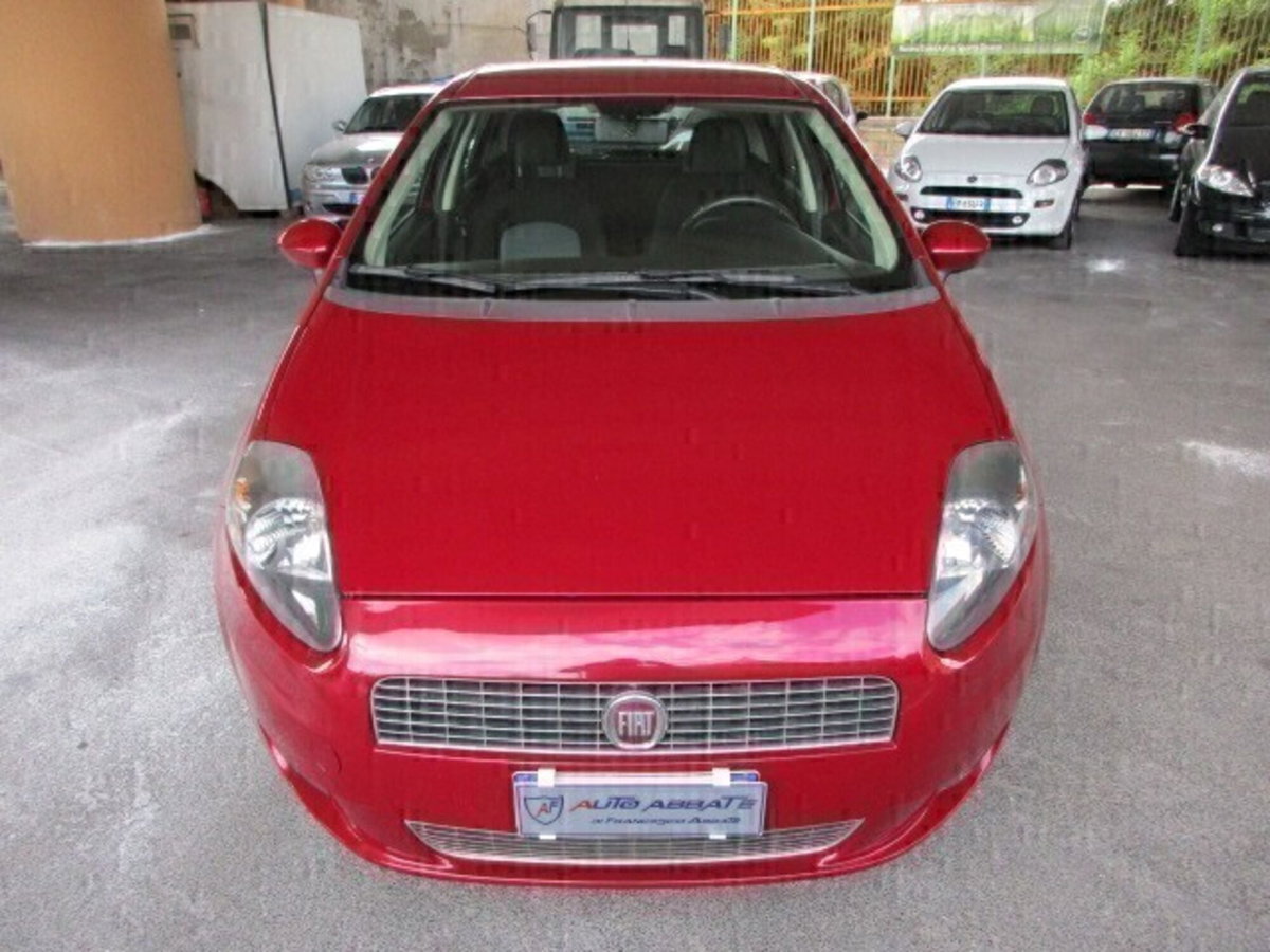 Fiat Grande Punto 1.4 5 porte Dynamic Natural Power (3)