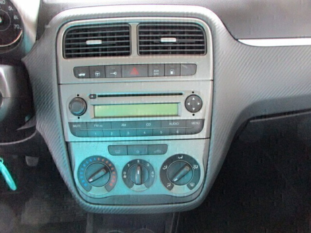 Fiat Grande Punto 1.4 5 porte Dynamic Natural Power (9)